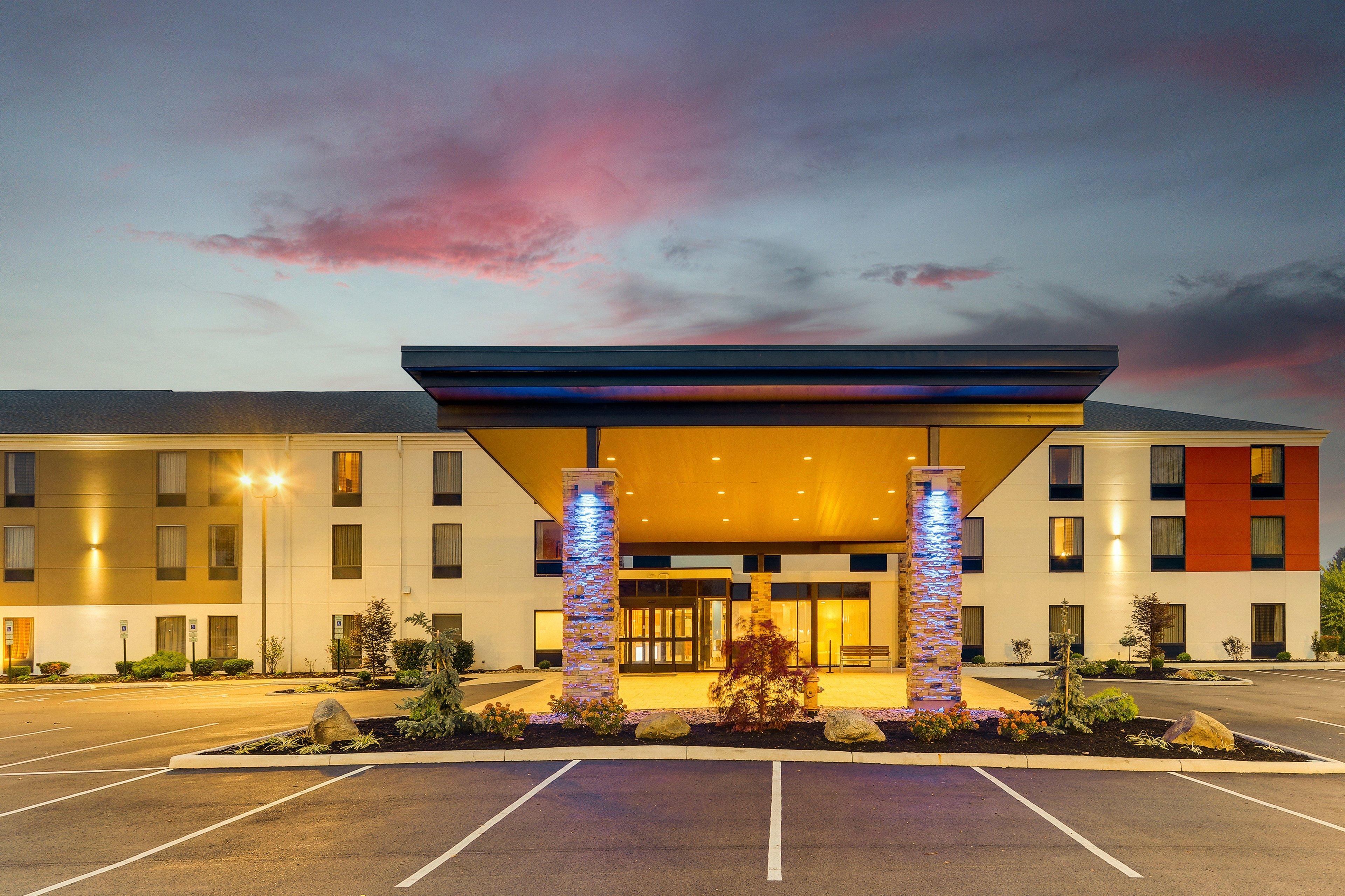 Holiday Inn Express & Suites Troy, An Ihg Hotel Buitenkant foto